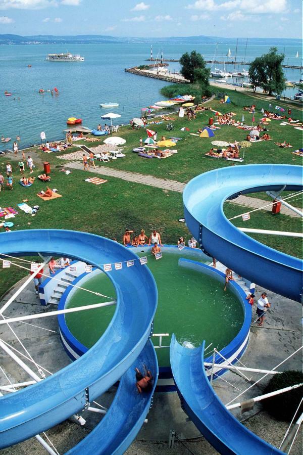 Szines Panoráma Apartman Balatonlelle Exterior foto
